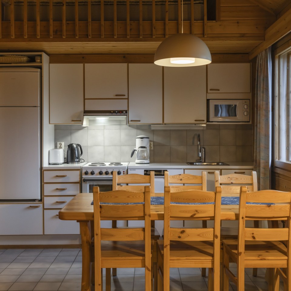 Jeris Cabin Type C Esszimmer